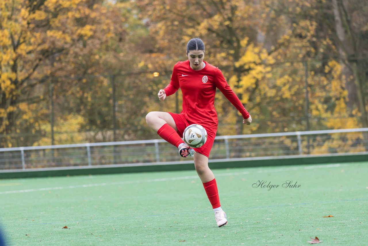 Bild 105 - wCJ VfL Pinneberg - Eimsbuettler TV : Ergebnis: 0:3